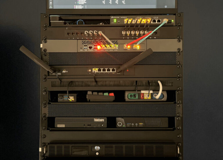 Self-hosted Projects That Earn (Make money from your Home lab)